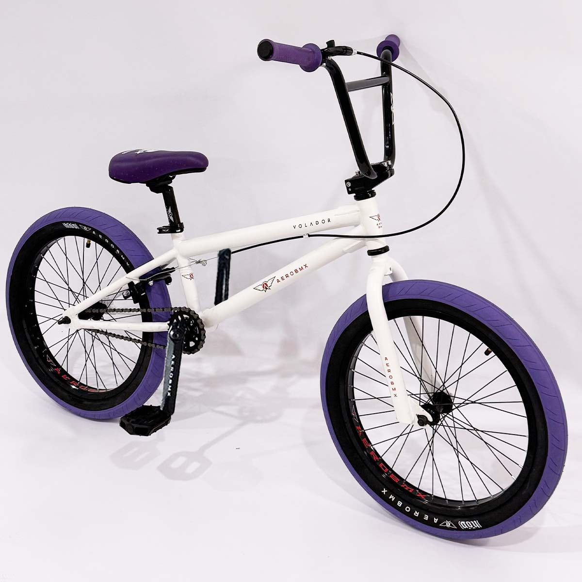 Bicicleta BMX Aerobmx Volador Centro Americano Profesional maza 14mm Rodado 20 blanco-morado